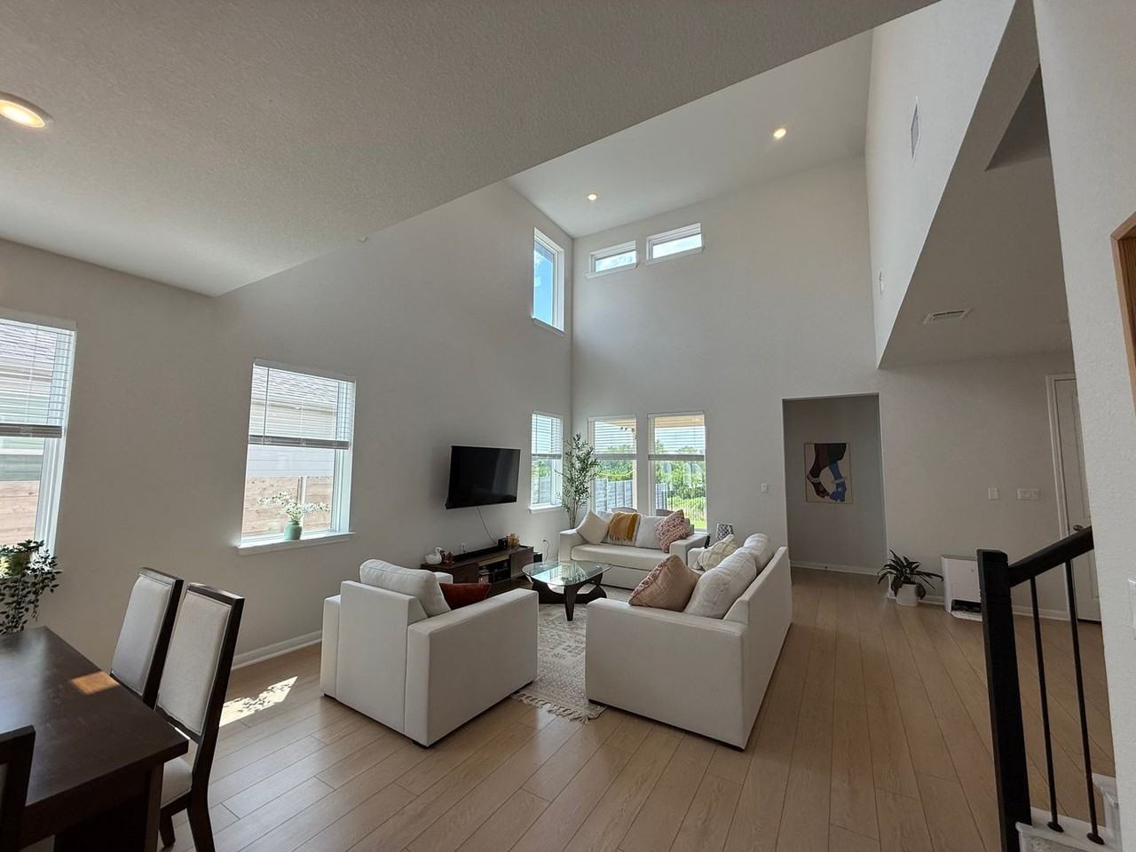 437 Leeward Pass - Photo 5 of 33