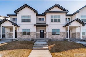 featured image of 1426 Fremont Ave