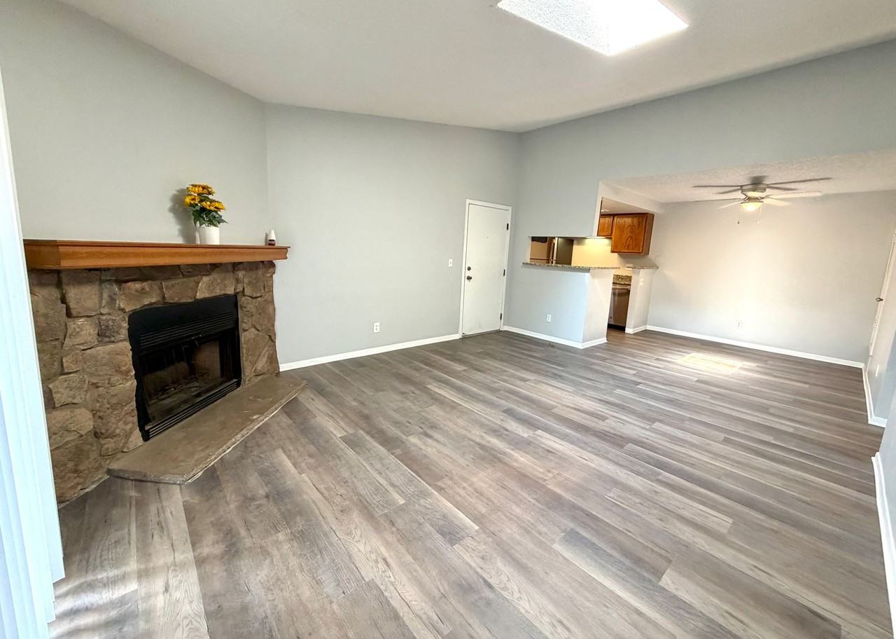 908 S Walden Way #203 - Photo 2 of 19