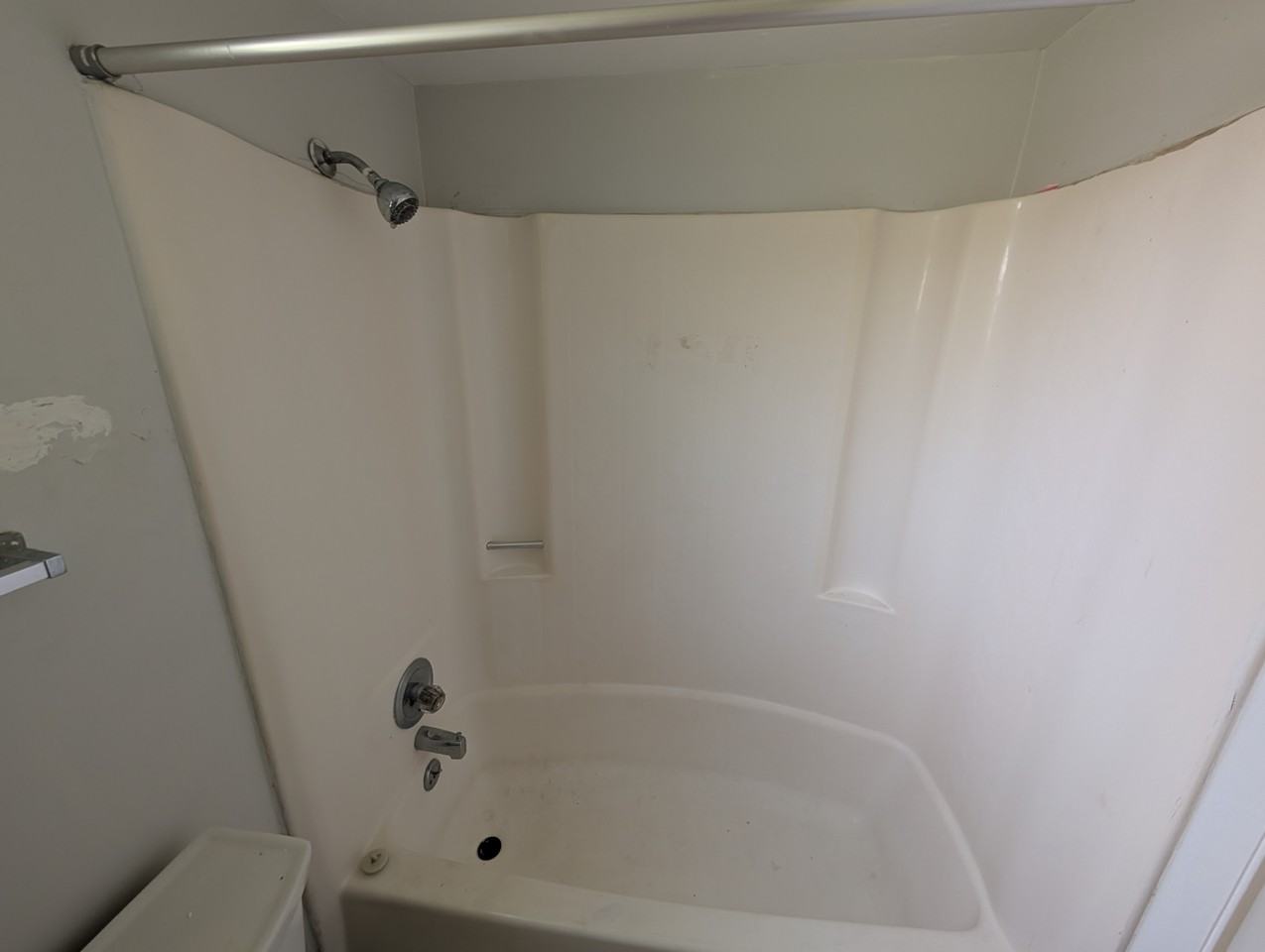 663 Avenue J Nw #2 - Photo 7 of 8