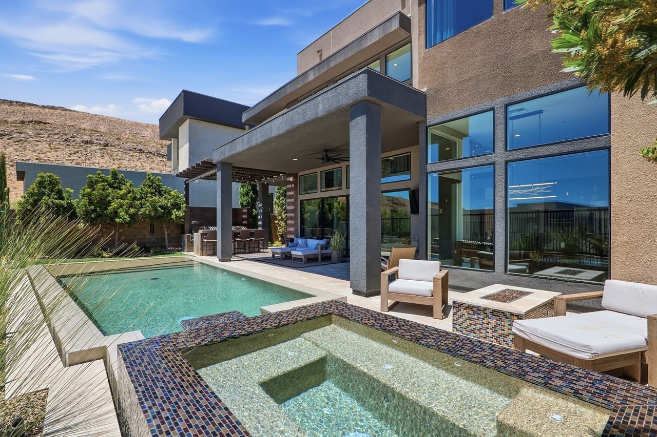 10941 Earth Hues Ct - Photo 7 of 48