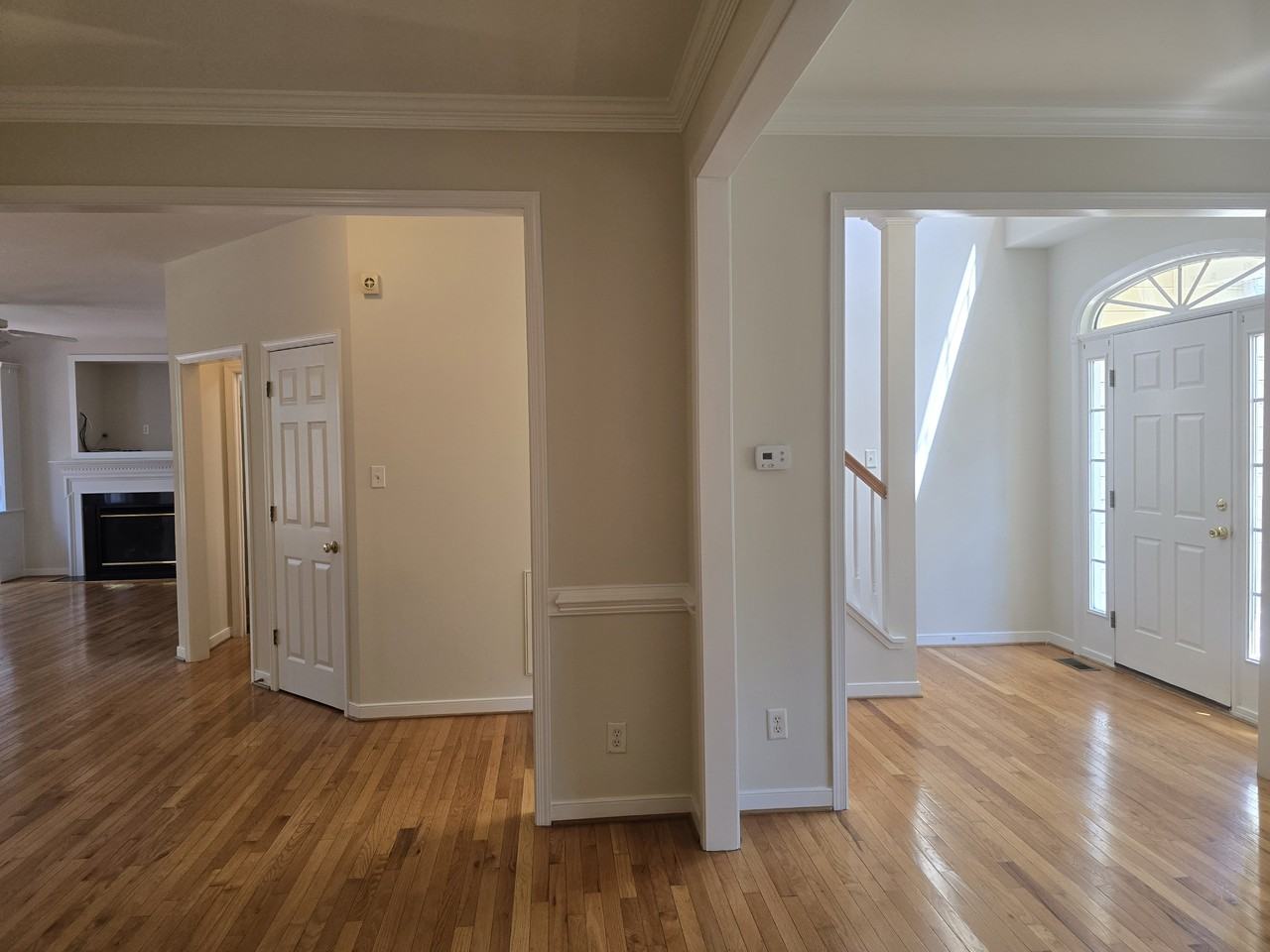 9521 Pine Trails Ct - Photo 2 of 34