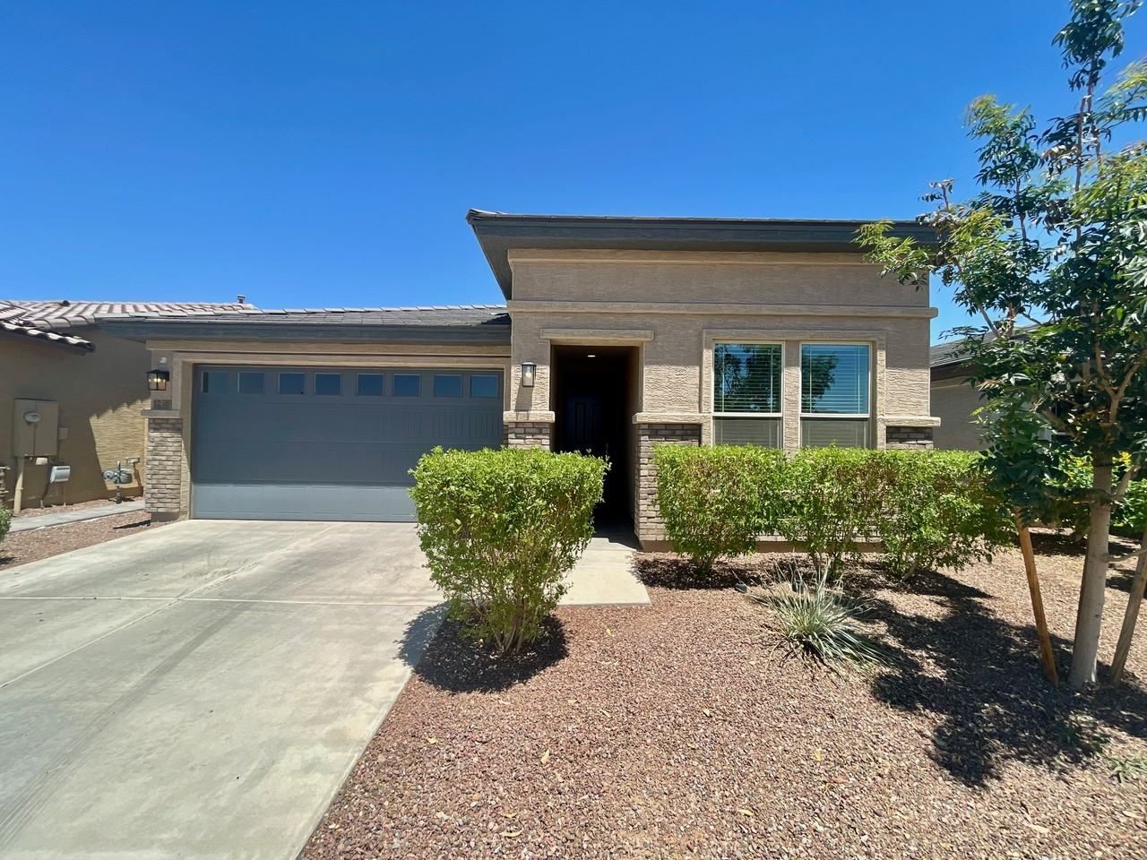 12389 N 173rd Ln - Photo 2 of 28