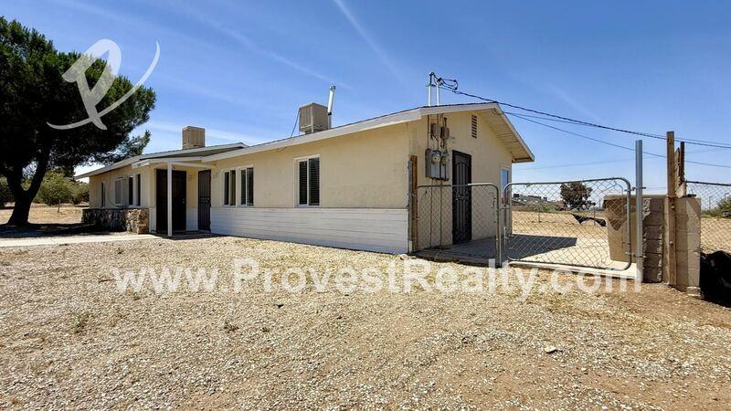 15034 Sequoia St #B - Photo 3 of 15