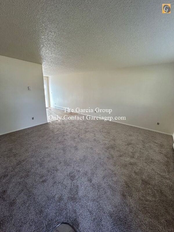 470 Se Vista Ave - Photo 6 of 12