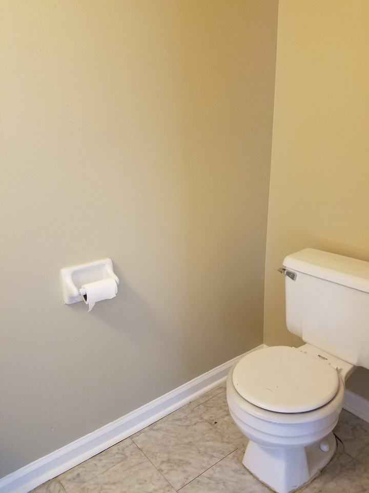1241 N Graycroft Ave - Photo 3 of 24