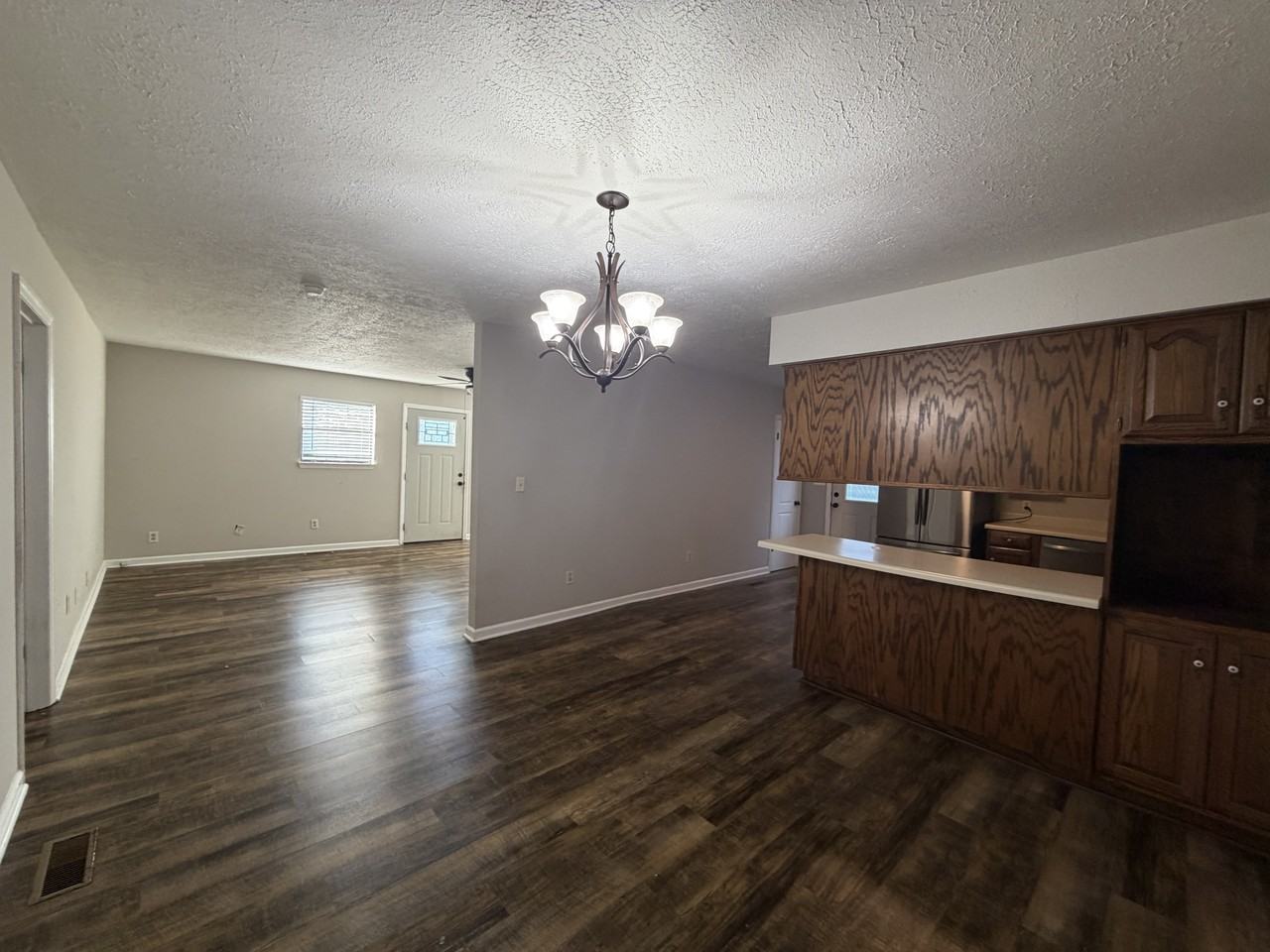 8810 Great Family Trl - Photo 4 of 10