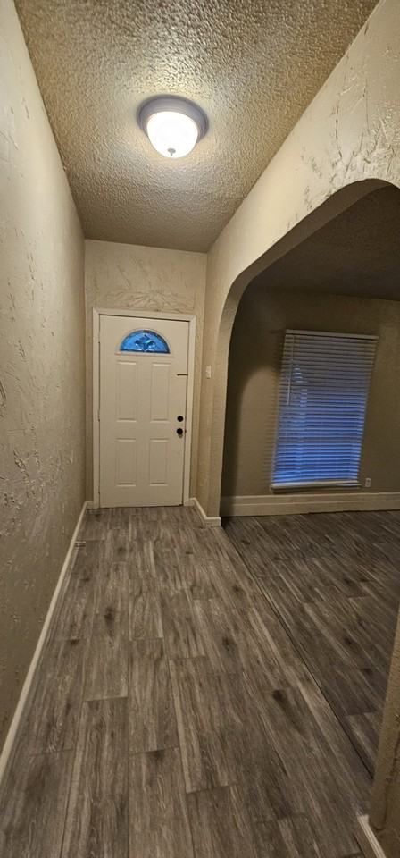 1824 Holly Oak St - Photo 4 of 24