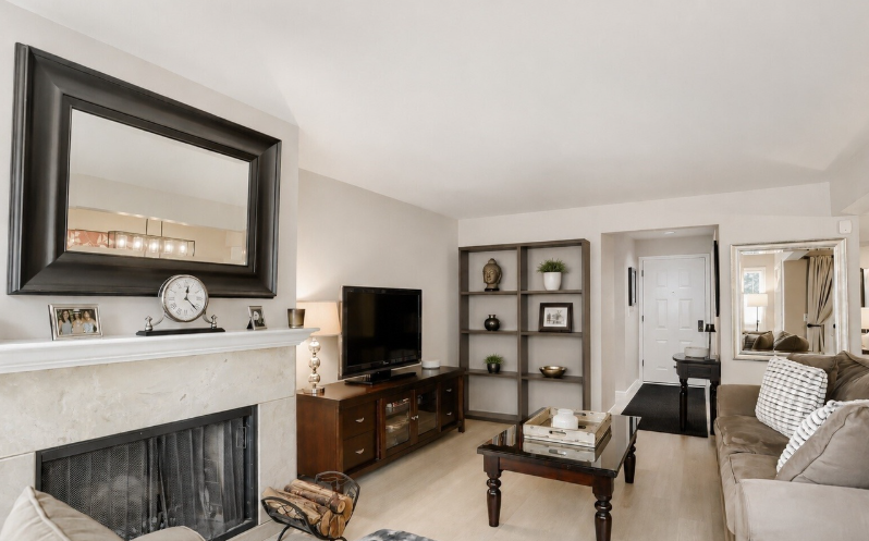 6300 Sand Point Way Ne #103 - Photo 5 of 7