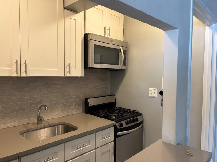 7520 Ridge Blvd #3E - Photo 7 of 7