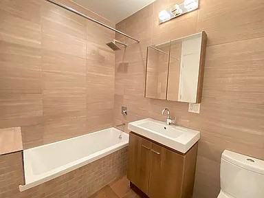 531 Vanderbilt Ave #3C - Photo 5 of 5