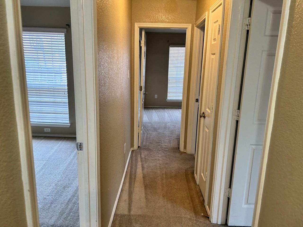 2219 Memory Ln - Photo 3 of 8