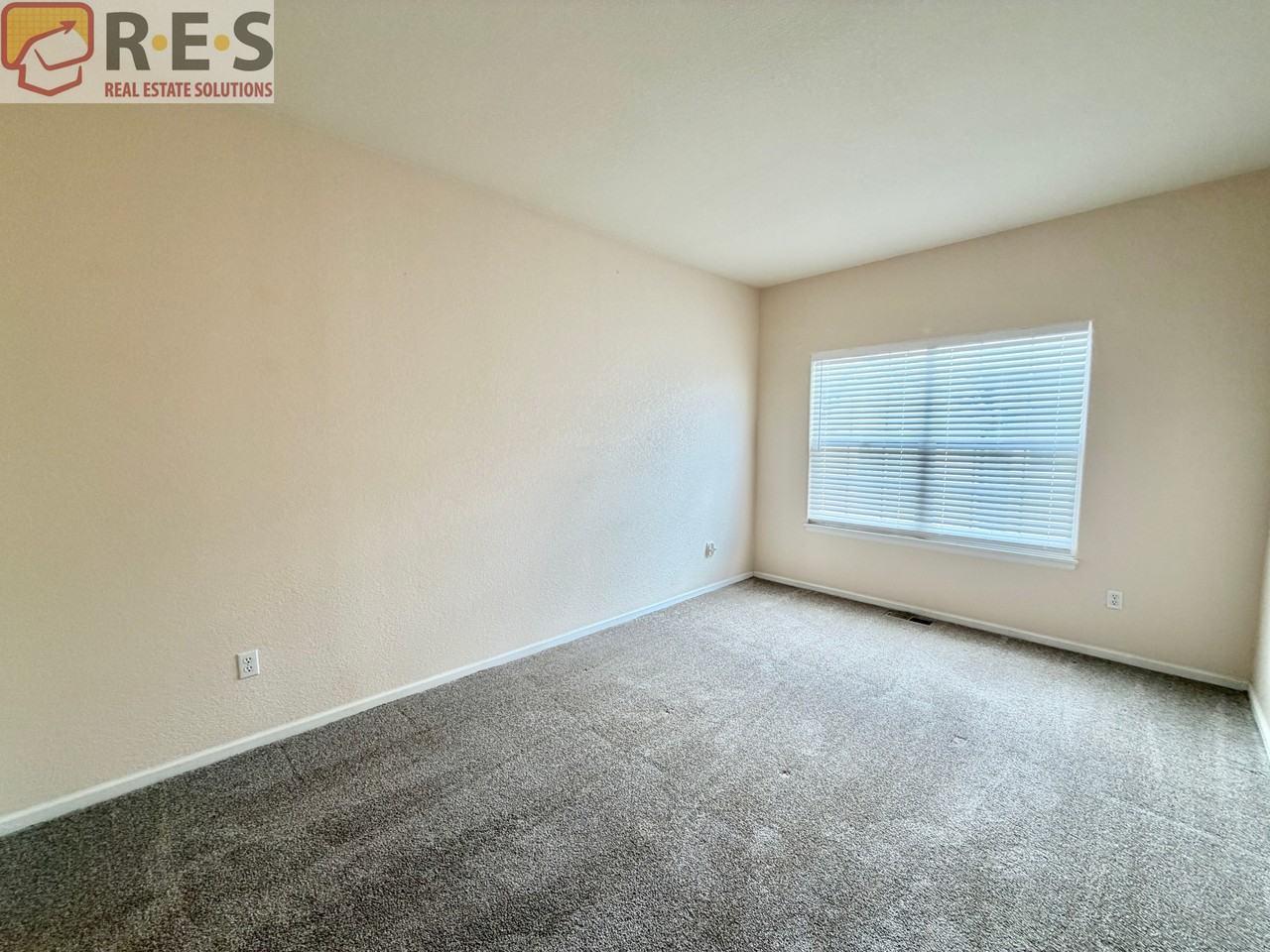 1385 S Chambers Rd #102 - Photo 5 of 14