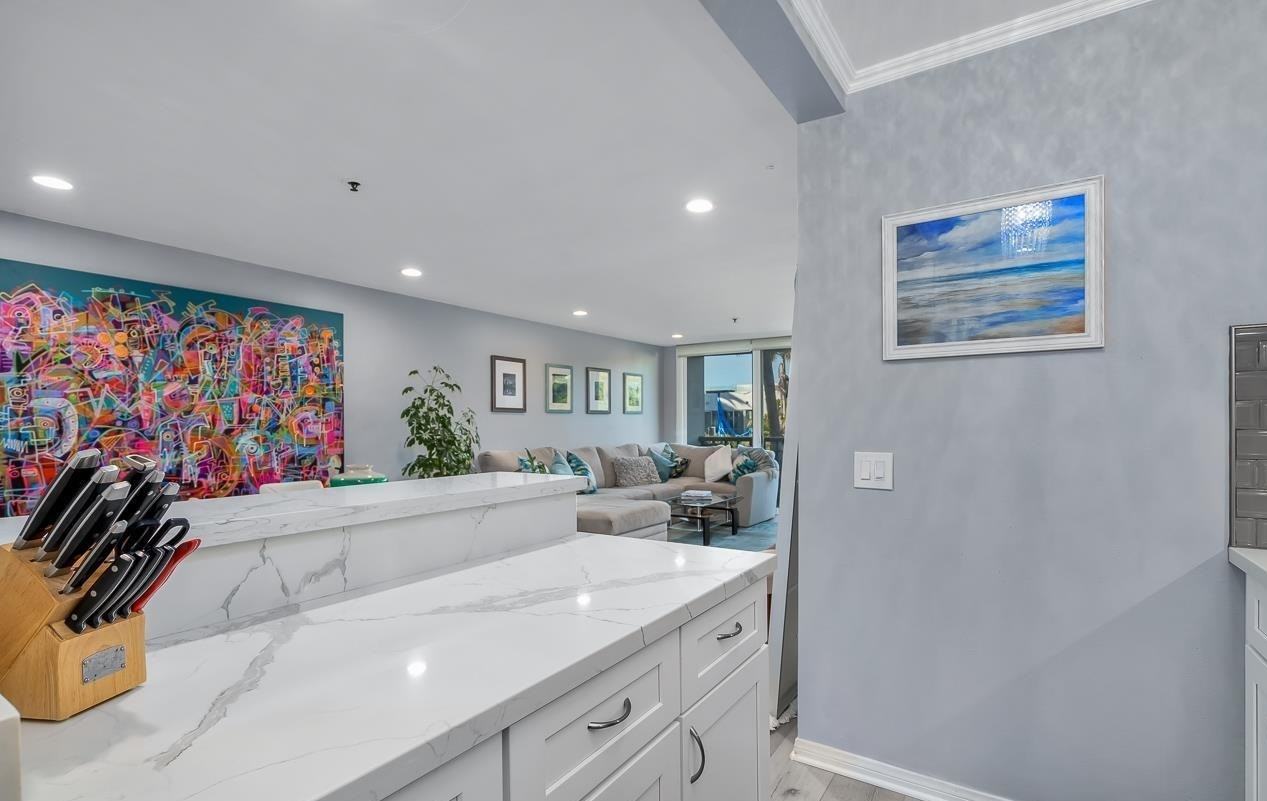 727 Sapphire St #207 - Photo 5 of 8