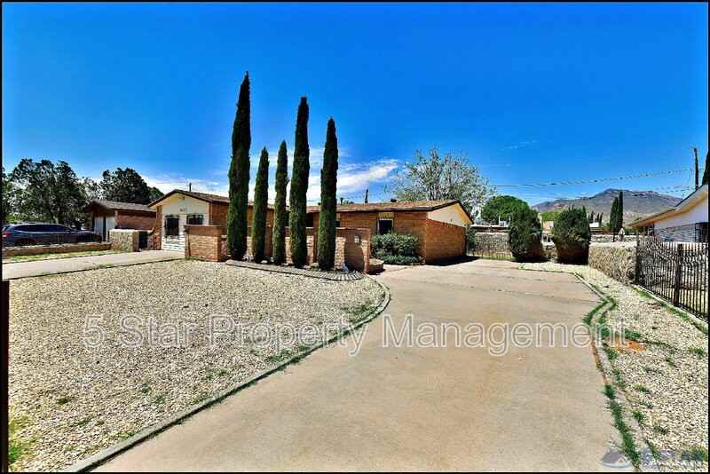 10117 Mercedes St - Photo 3 of 47