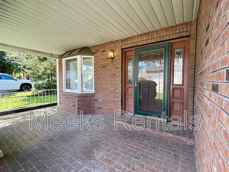 9 Romar Ct - Photo 2 of 9