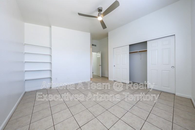8873 E Rose Tree St - Photo 7 of 15