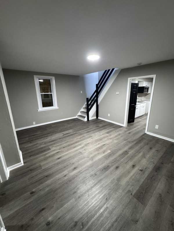 3233 W 50th St - Photo 7 of 27