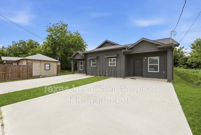 319 N Carolina St #B - Photo 2 of 17