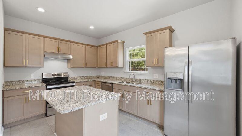 1035 Cedar Grove Trl - Photo 6 of 30
