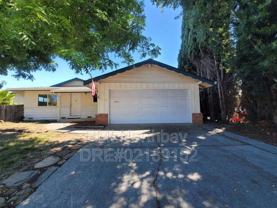 1325 Canterbury Dr - Photo 1 of 1