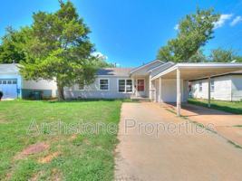 featured image of 2305 Mustang St