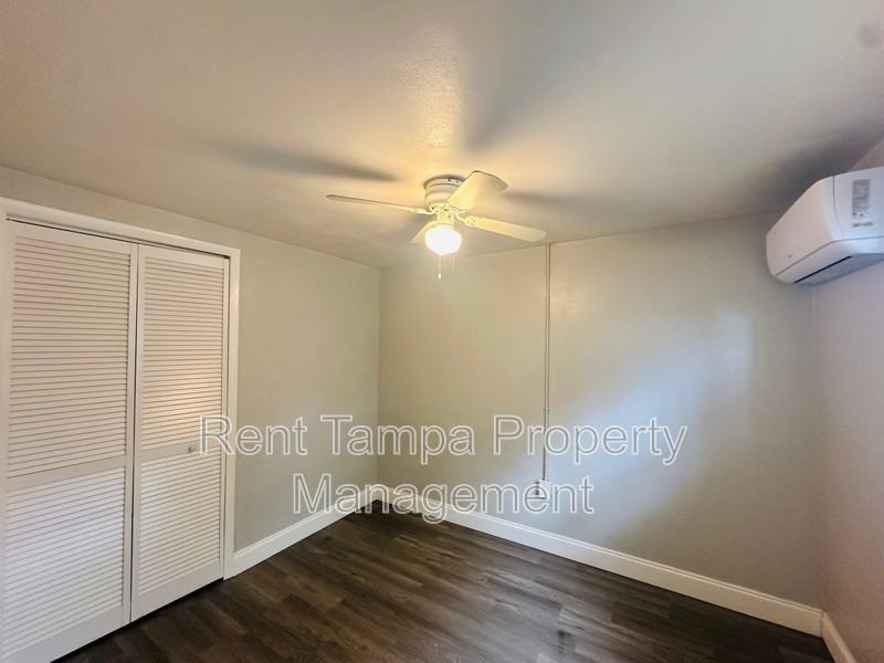1026 1/2 19th St S - Photo 4 of 10
