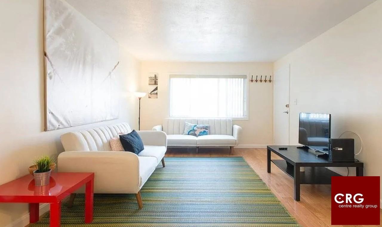 77 Thingvalla Ave #1 - Photo 3 of 8