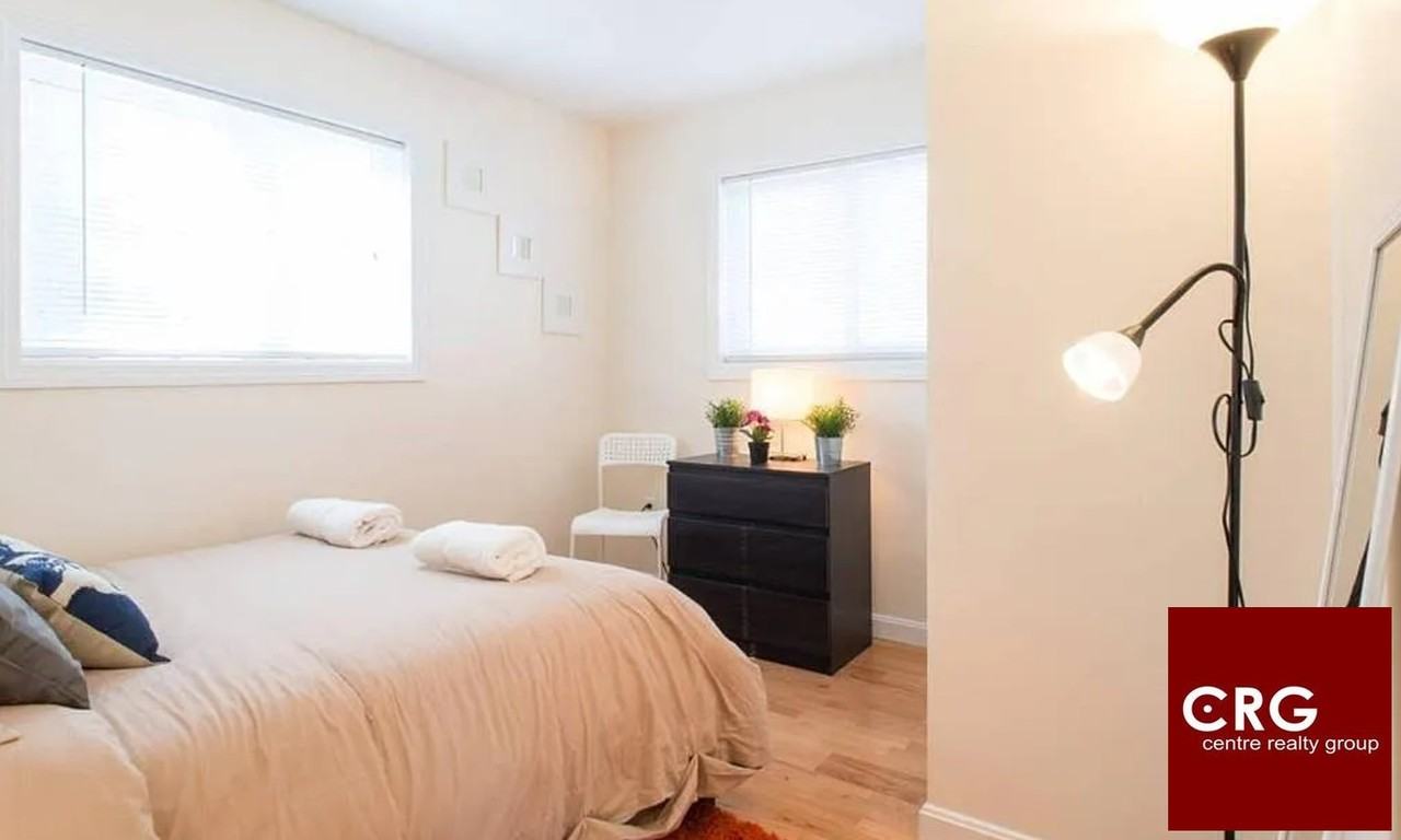 77 Thingvalla Ave #1 - Photo 5 of 8