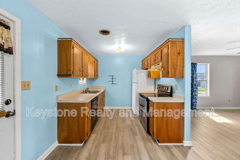 405 Eddy St - Photo 5 of 14