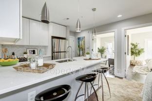 528 Kennedy St Nw #402 - Photo 1 of 1