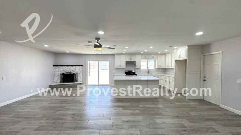 21030 Zuni Rd - Photo 5 of 18