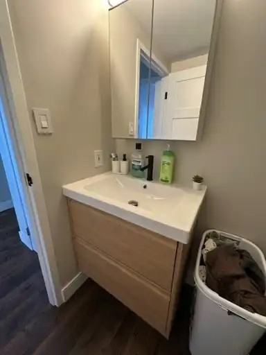 29 Clapham Rd #204 - Photo 3 of 14