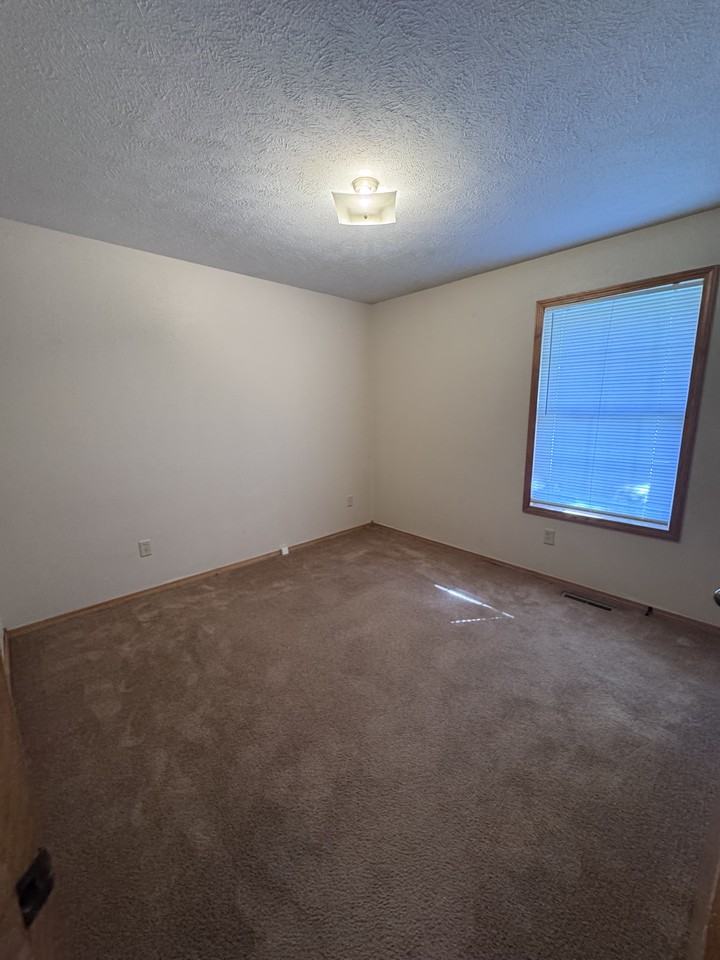125 W Trail Point Dr #NA - Photo 6 of 10