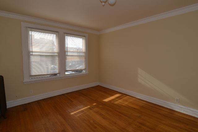 3119 N Hamlin Ave #PI2 - Photo 4 of 11