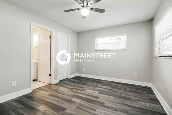 3977 Kingsport Dr - Photo 7 of 16