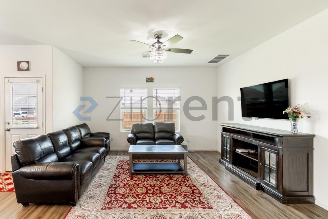 1600 Cobblecrest Ln - Photo 2 of 29