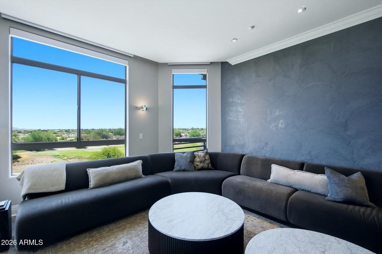 15802 N 71st St #551 - Photo 4 of 47