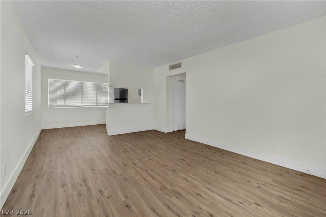 1304 Rexford Pl #1 - Photo 4 of 29