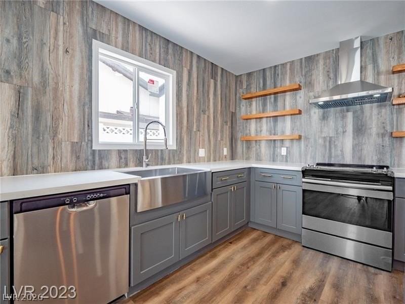 6488 Creston Ave - Photo 5 of 50