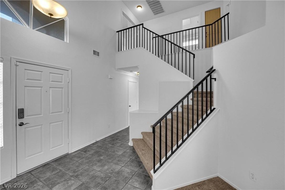 8915 Sandy Slate Way - Photo 6 of 34