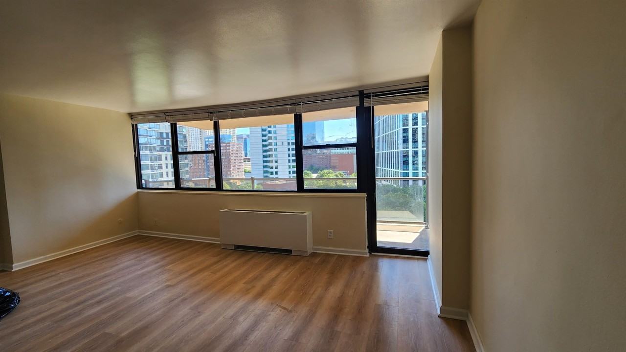 270 LUIS M MARIN BLVD #9G - Photo 5 of 9