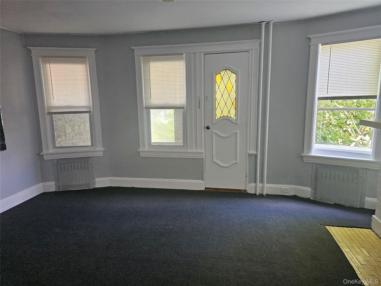 33 Cliff Ave - Photo 2 of 16