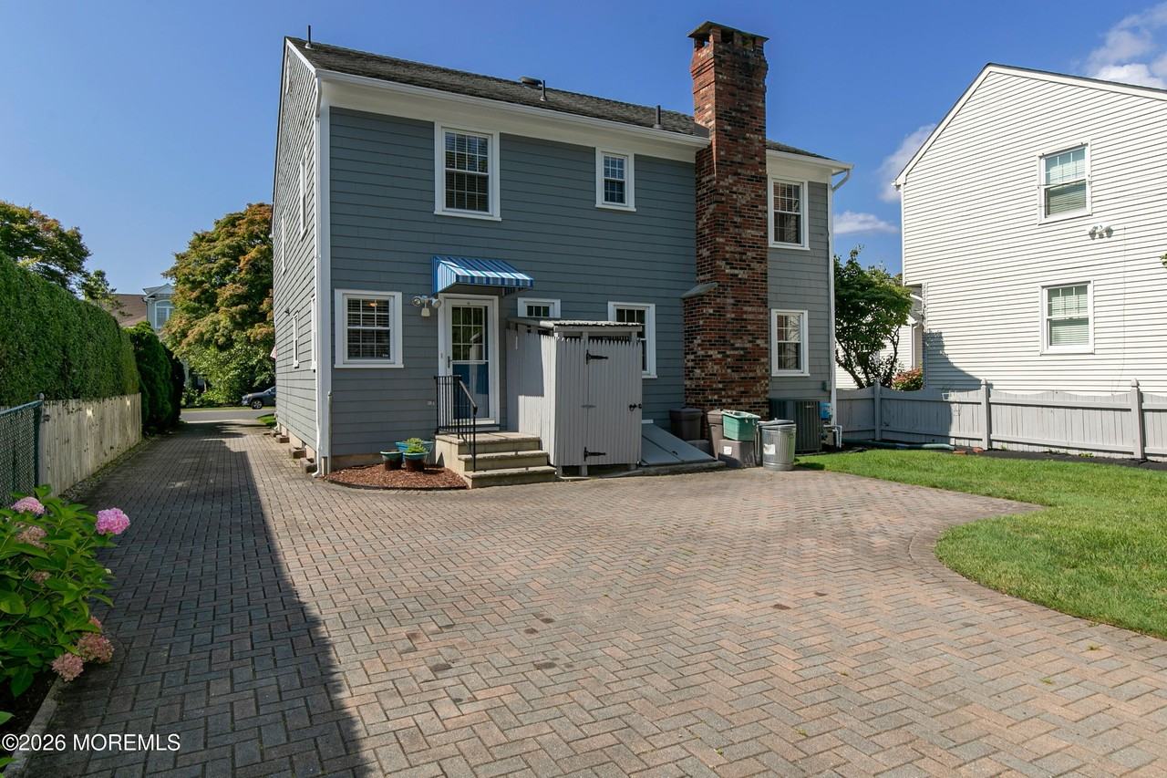 203 Washington Blvd - Photo 5 of 20