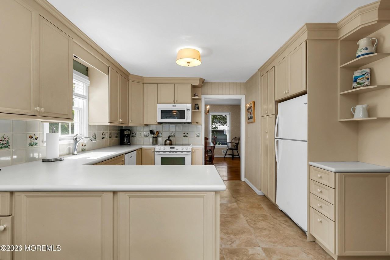 203 Washington Blvd - Photo 7 of 20