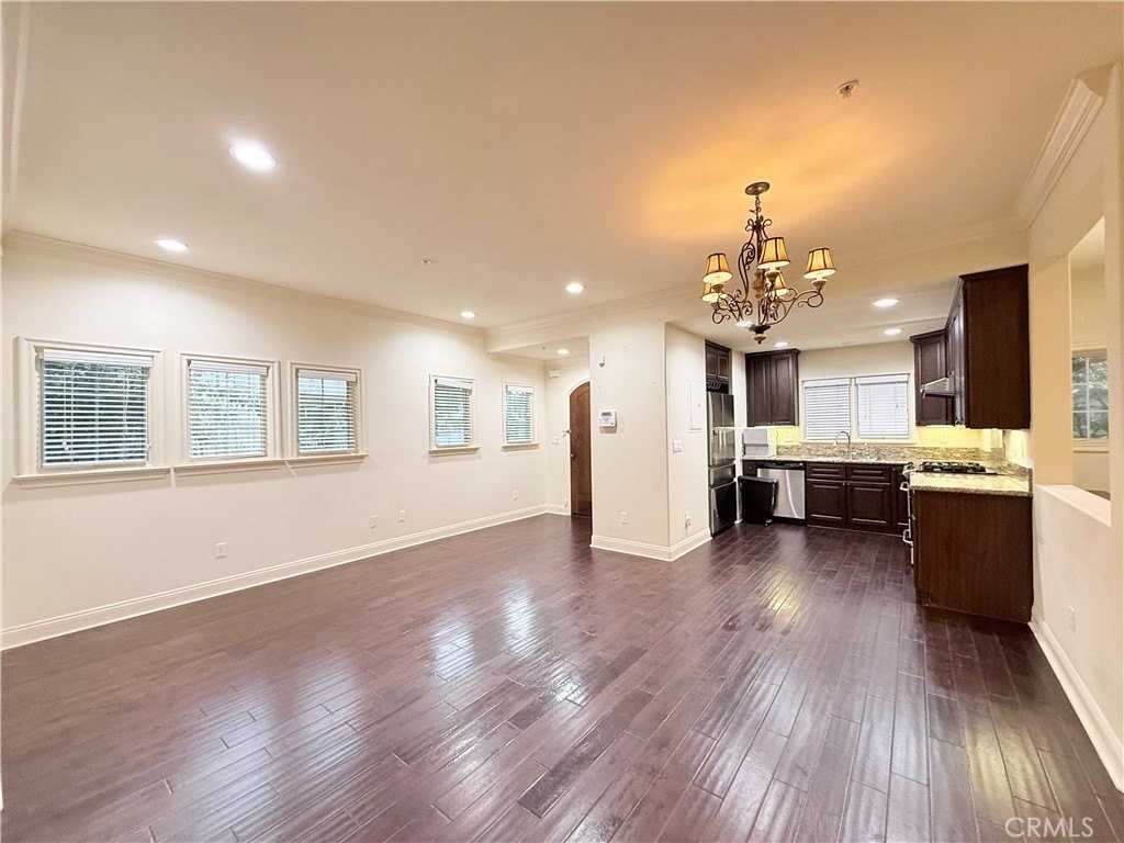 2454 Oswego St - Photo 7 of 21
