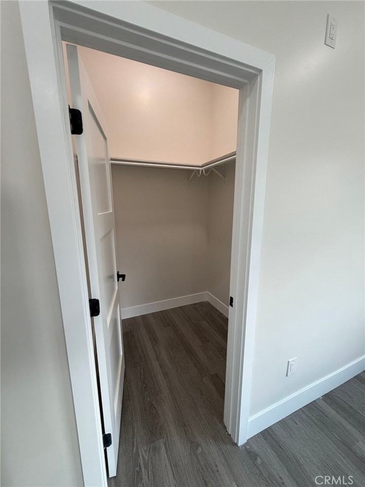 1295 W 25th St #2 - Photo 5 of 12