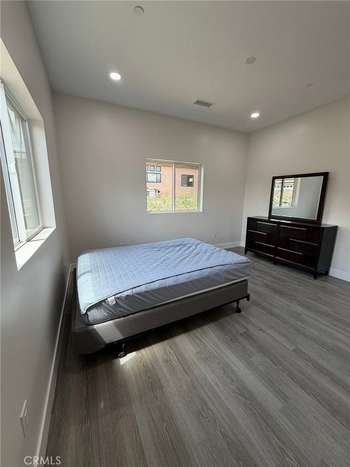 1295 W 25th St #2 - Photo 6 of 12