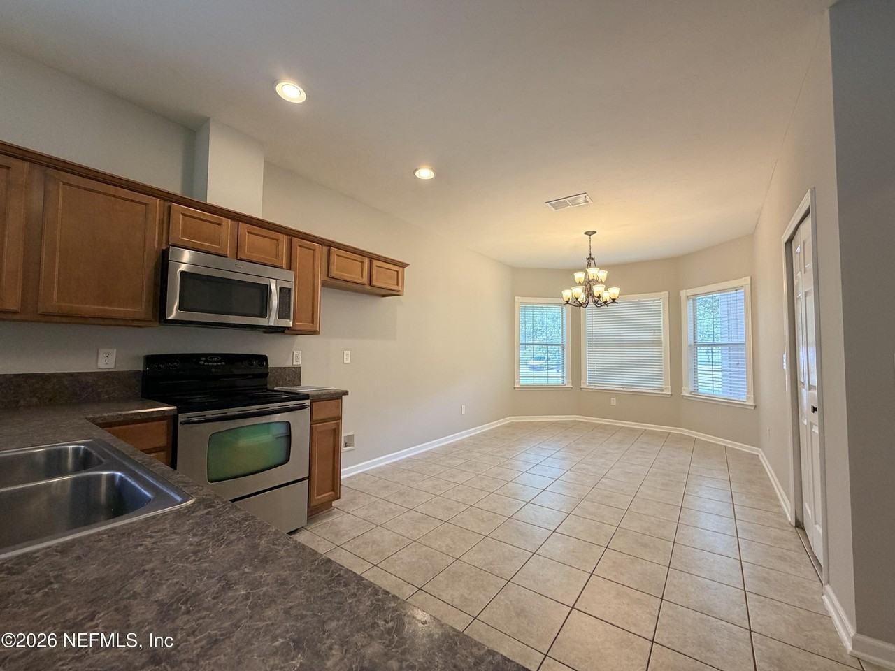 5410 Turkey Creek Rd - Photo 4 of 17