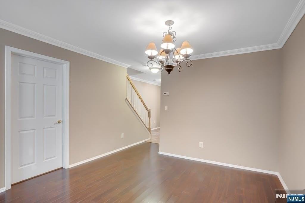 2269 Nash Ct - Photo 4 of 39